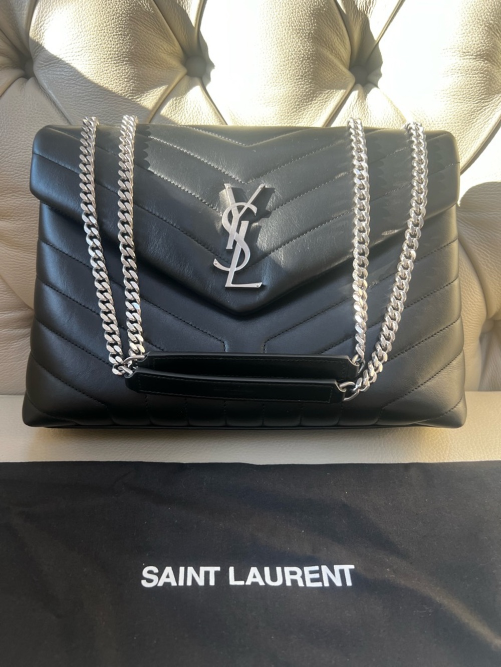 New Saint Laurent Black Leather Shoulder Bag LouLou - Picture 3 of 15